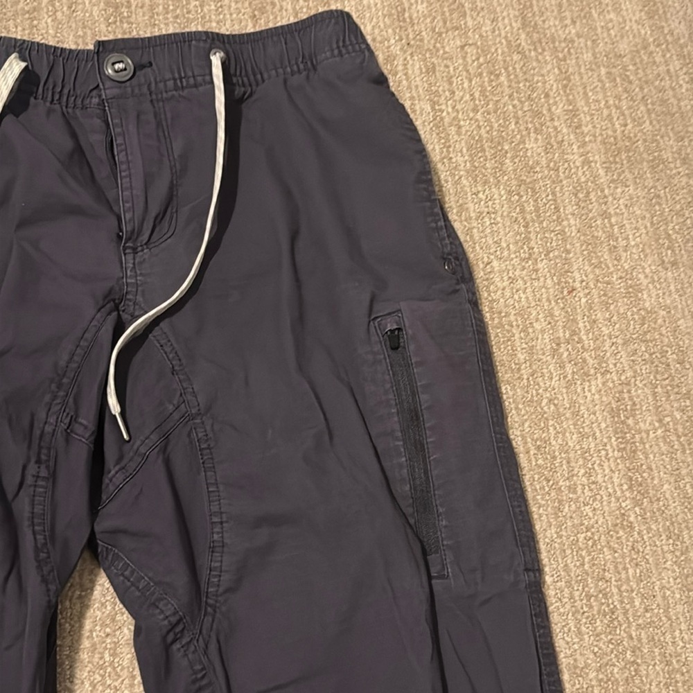 Vuori Men Size M Charcoal Grey Ripstop Slim Fit Stretch Performance Pants - Picture 4 of 11